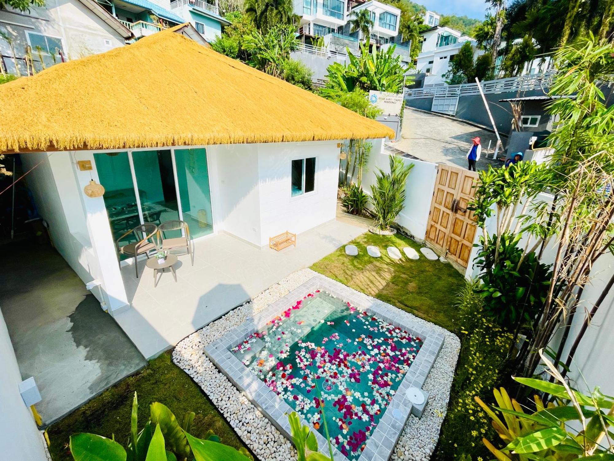 Baan Saint-Tropez Seaview Villas Kata Beach Exterior foto