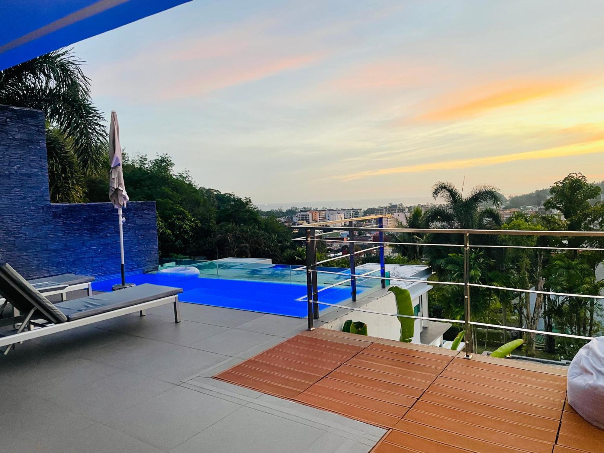Baan Saint-Tropez Seaview Villas Kata Beach Exterior foto
