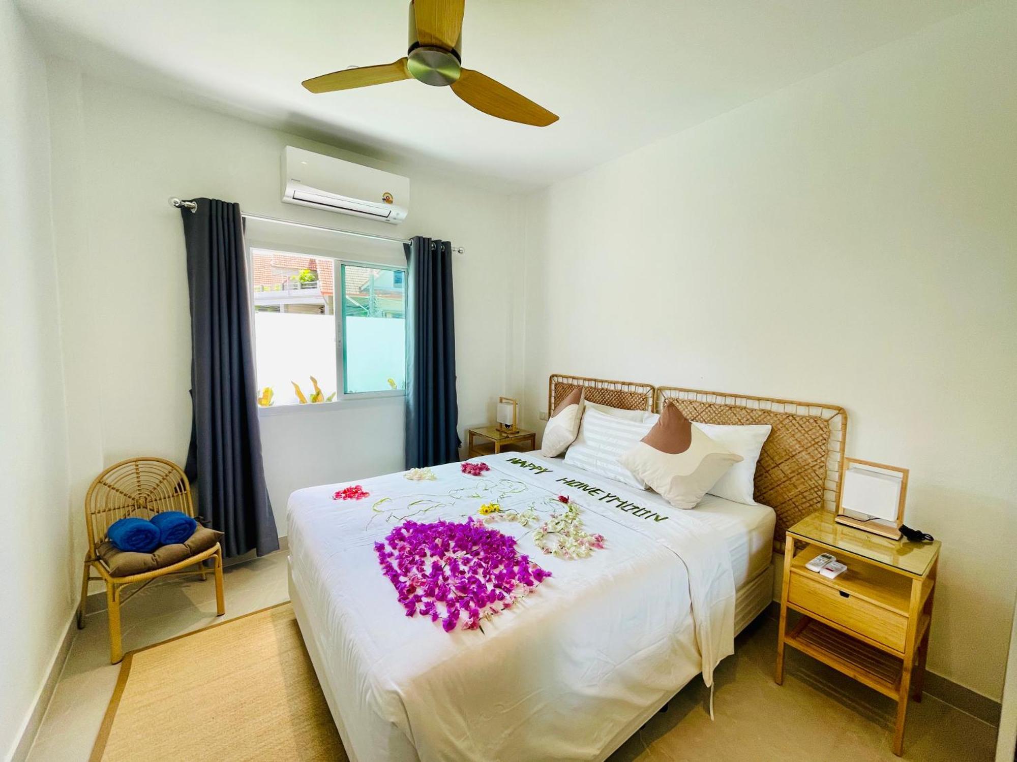Baan Saint-Tropez Seaview Villas Kata Beach Exterior foto